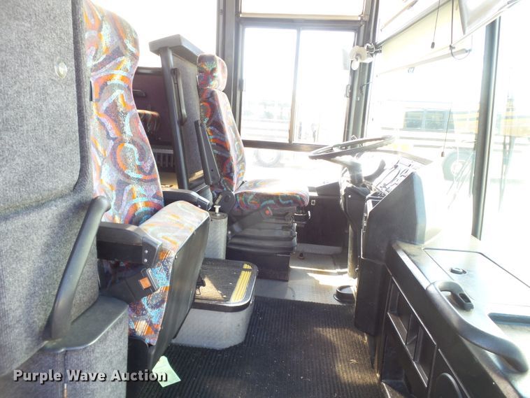 image for item GC9041 1998 Van Hool T940 coach bus