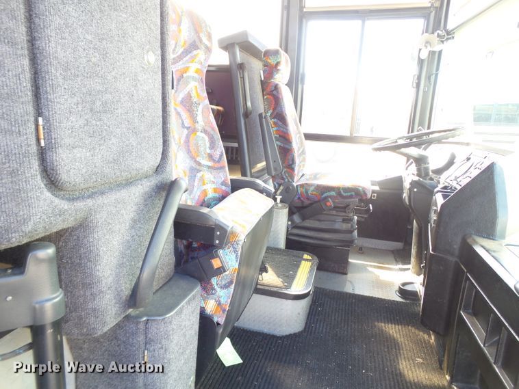 image for item GC9041 1998 Van Hool T940 coach bus