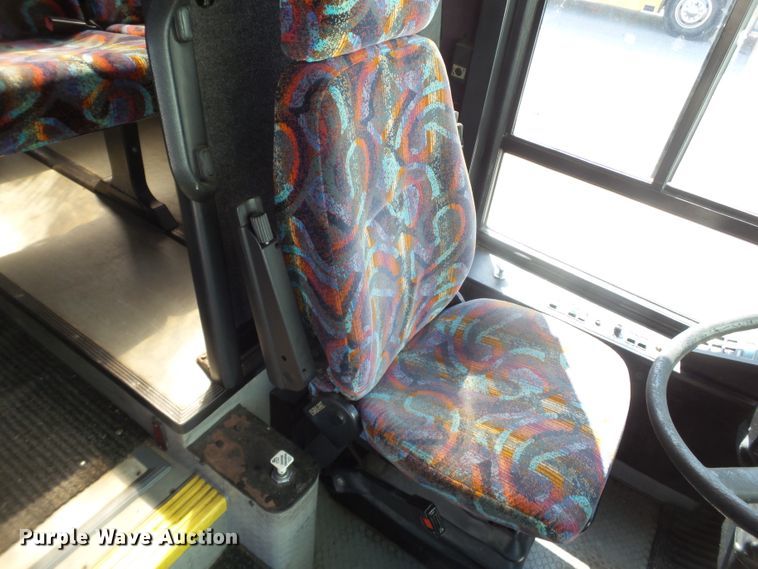 image for item GC9041 1998 Van Hool T940 coach bus