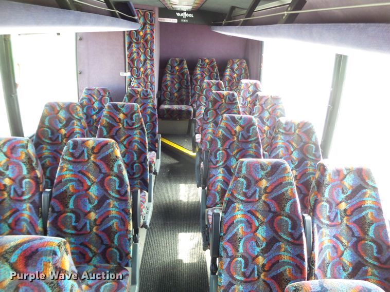 image for item GC9041 1998 Van Hool T940 coach bus