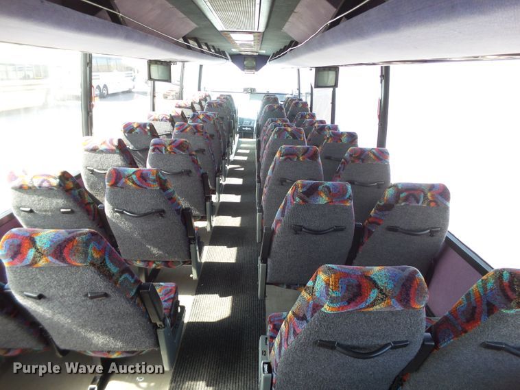 image for item GC9041 1998 Van Hool T940 coach bus