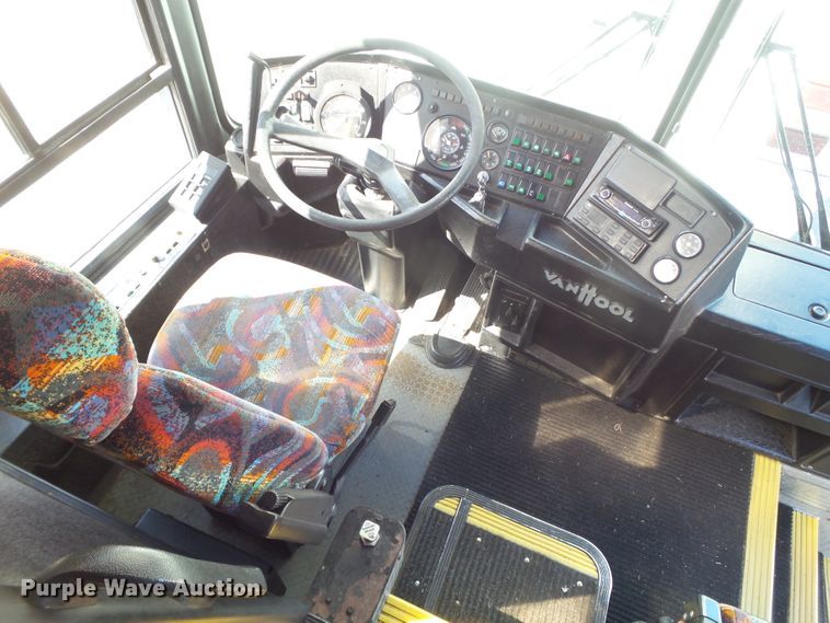 image for item GC9041 1998 Van Hool T940 coach bus