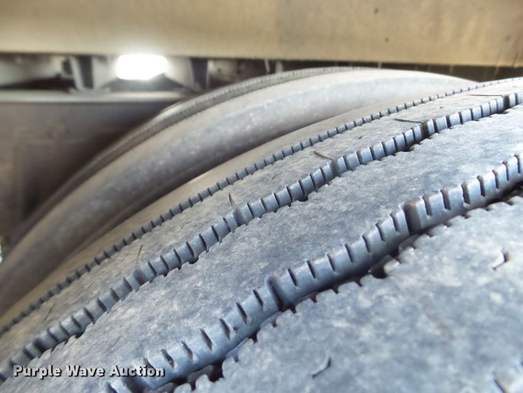 image for item GC9042 2005 Blue Bird All American FE school bus