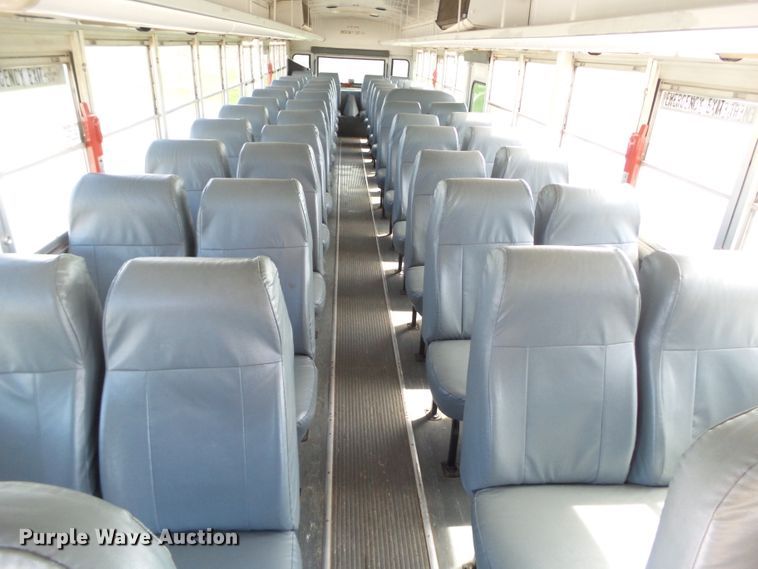 image for item GC9042 2005 Blue Bird All American FE school bus