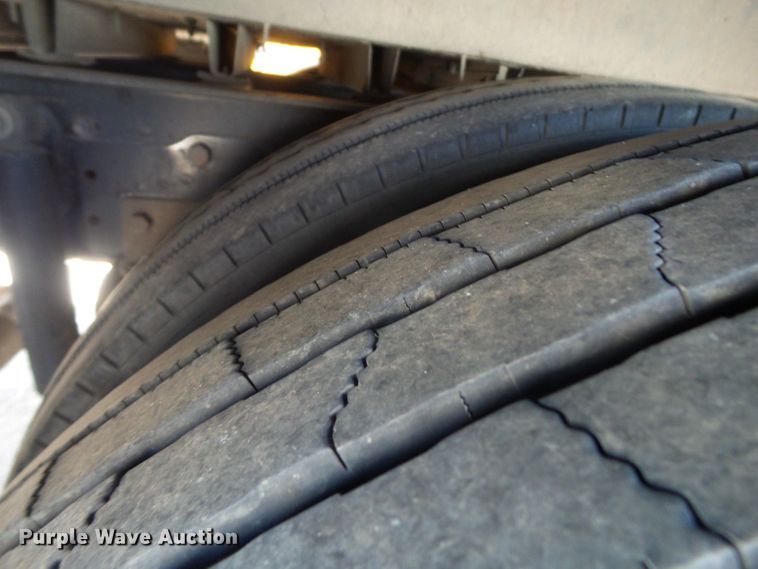 image for item GC9043 2009 Blue Bird All American FE school bus