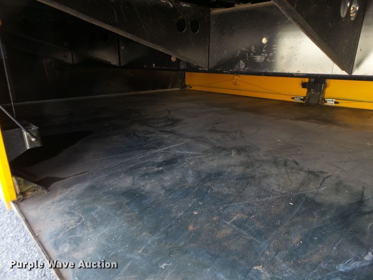 image for item GC9043 2009 Blue Bird All American FE school bus