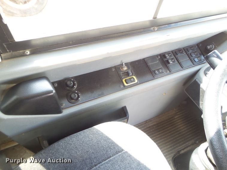 image for item GC9043 2009 Blue Bird All American FE school bus