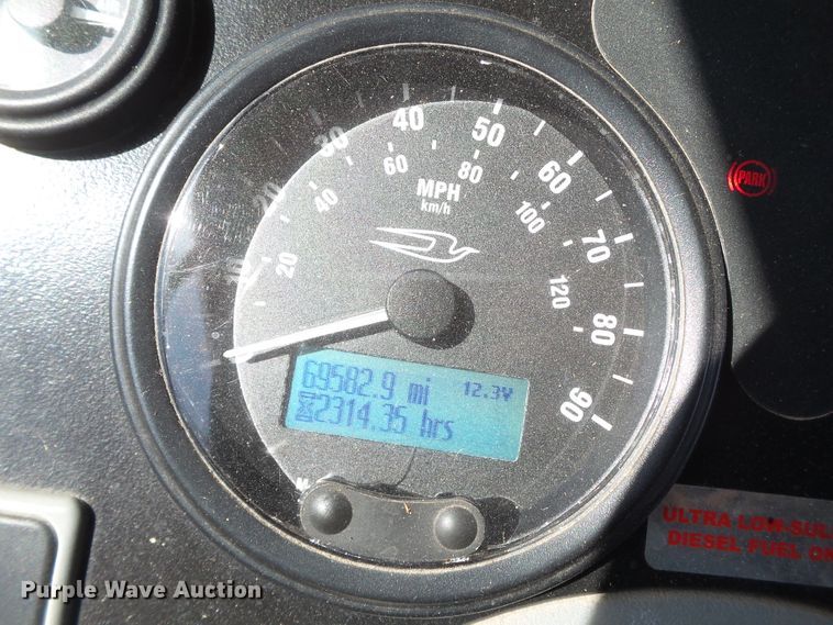 image for item GC9043 2009 Blue Bird All American FE school bus