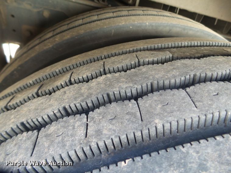 image for item GC9045 2009 Blue Bird All American FE school bus