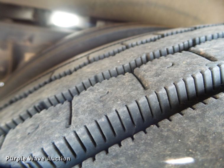 image for item GC9045 2009 Blue Bird All American FE school bus