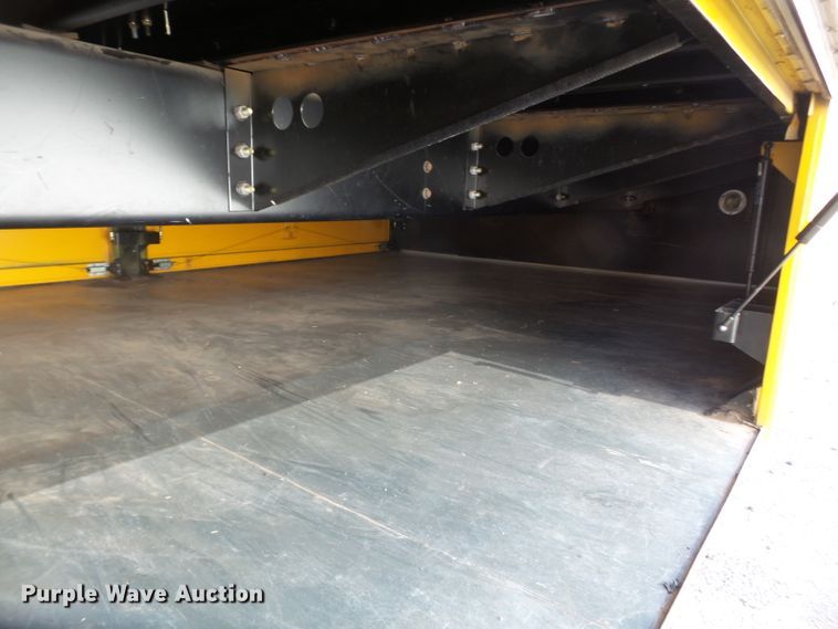 image for item GC9045 2009 Blue Bird All American FE school bus