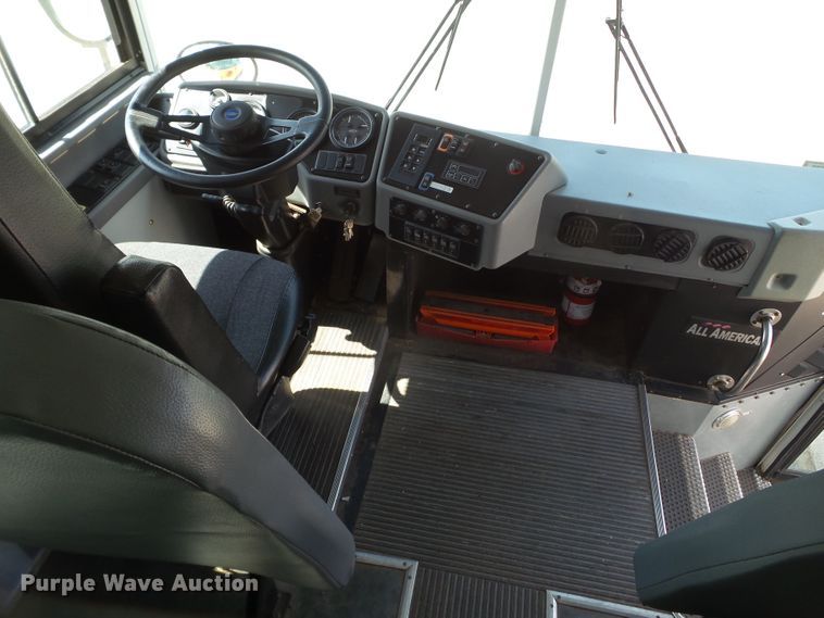 image for item GC9045 2009 Blue Bird All American FE school bus