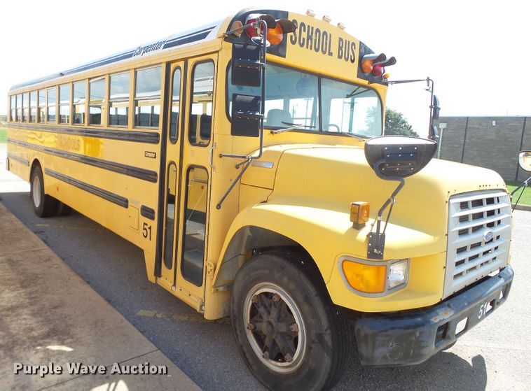 image for item GC9046 1995 Ford B800 school bus