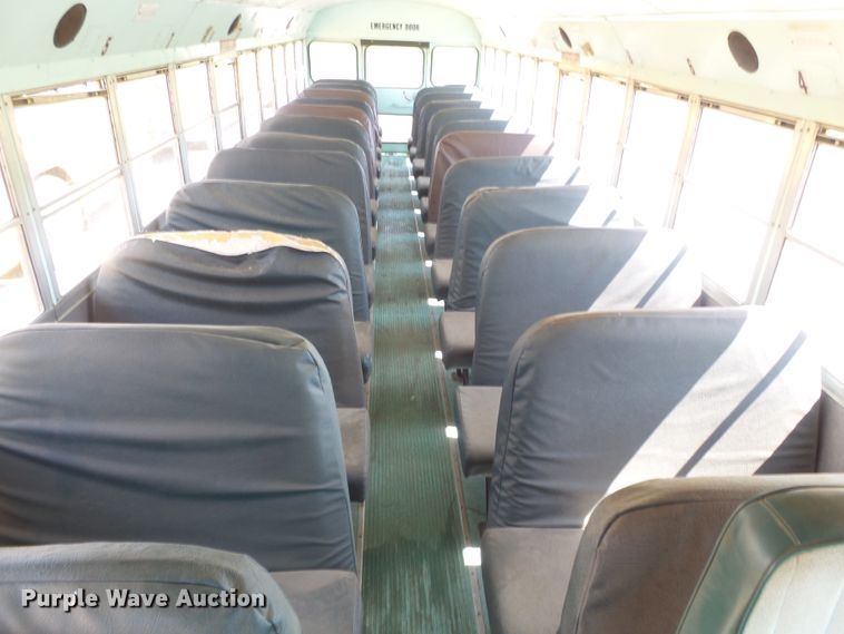 image for item GC9046 1995 Ford B800 school bus