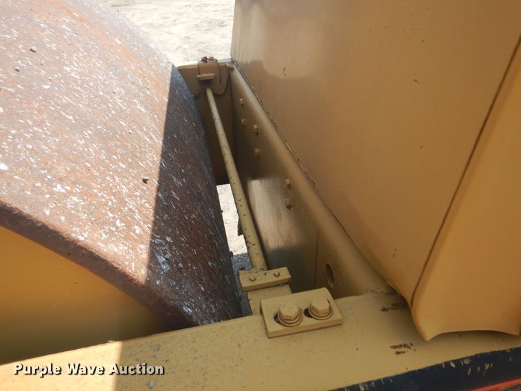 image for item GC9503 1991 Hyster C350B double drum roller