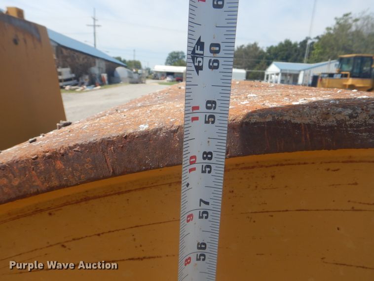 image for item GC9503 1991 Hyster C350B double drum roller