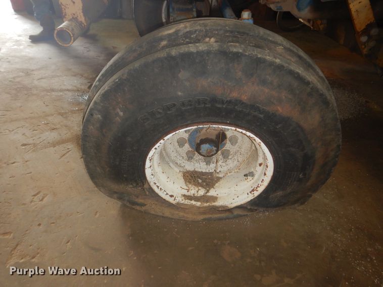 image for item GC9505 Ford 8340 tractor