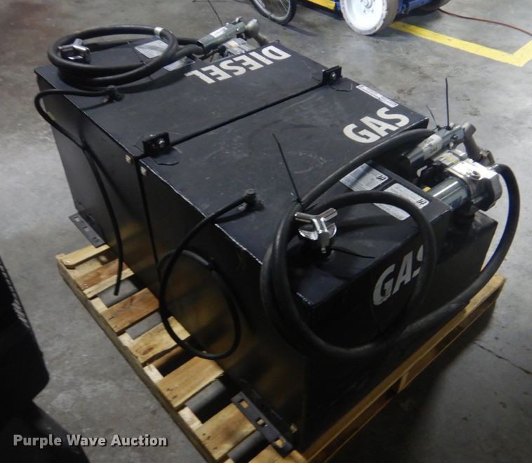 image for item GC9523 Fuel tank