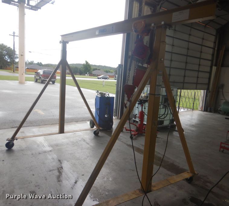 image for item GC9525 Gantry crane