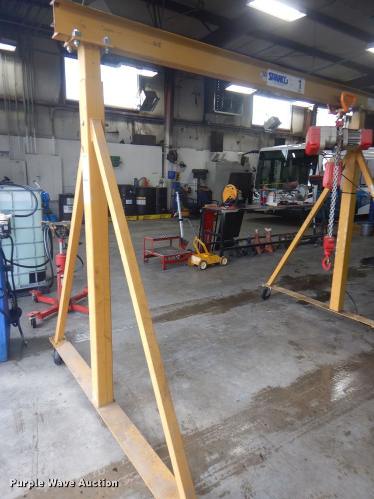 image for item GC9525 Gantry crane