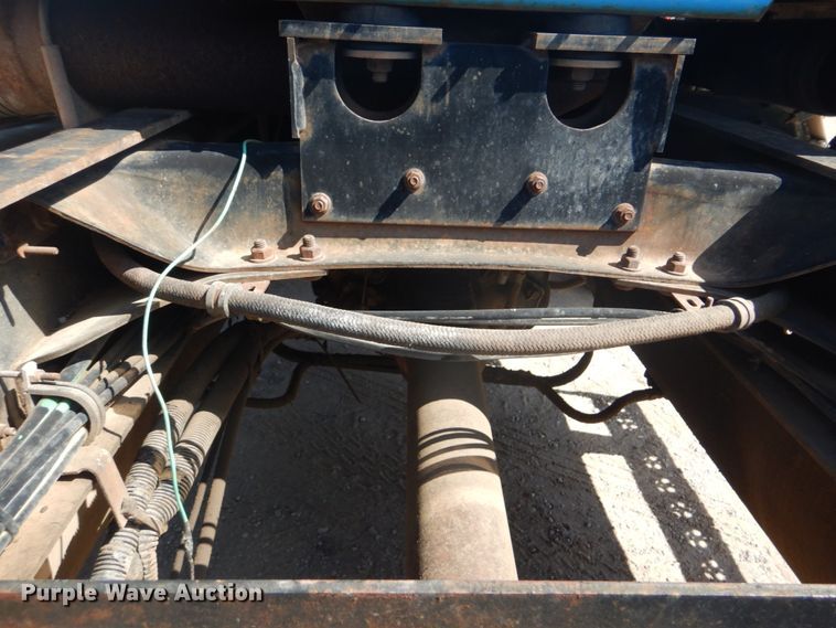 image for item GC9551 1989 Freightliner FLC semi truck