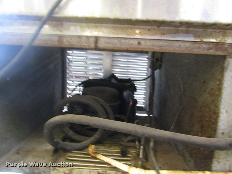 image for item GE9752 Stainless steel refrigeration unit