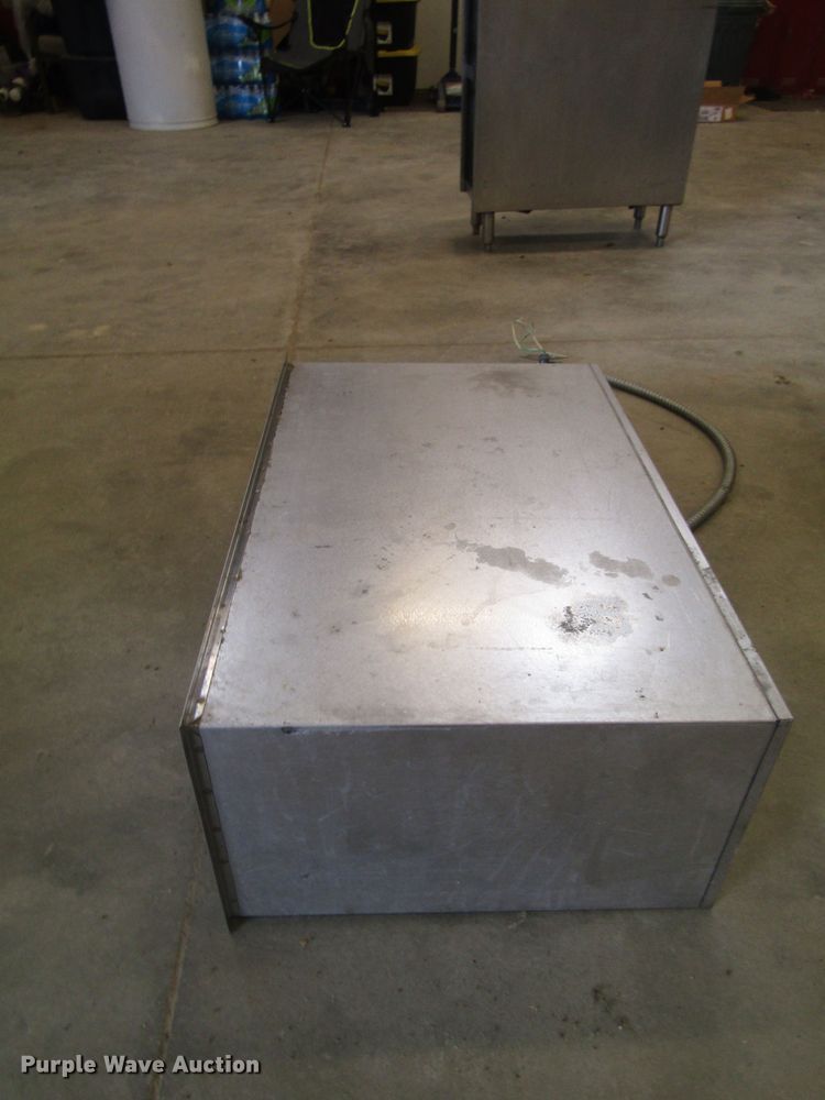 image for item GE9753 Toastmaster warmer tray