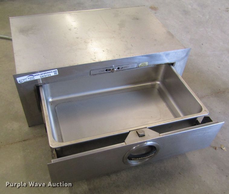 image for item GE9753 Toastmaster warmer tray