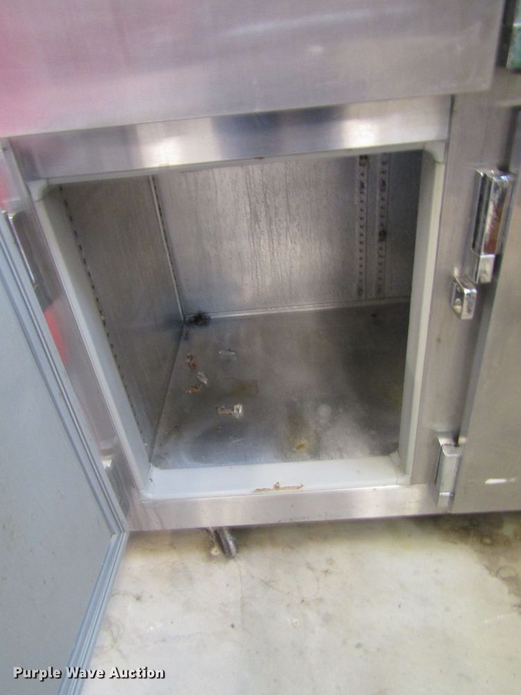 image for item GE9755 Victory RA2DS7HD stainless steel cooler