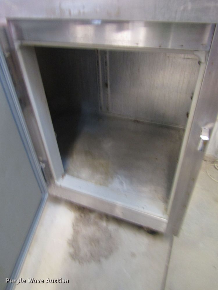 image for item GE9755 Victory RA2DS7HD stainless steel cooler