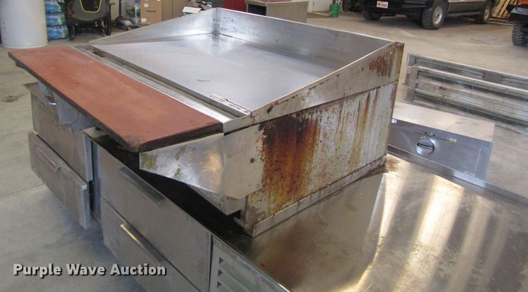image for item GE9756 Flat top griddle