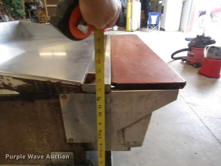 image for item GE9756 Flat top griddle