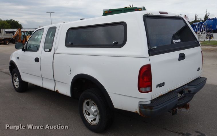 image for item GG9090 2003 Ford F150 SuperCab pickup truck