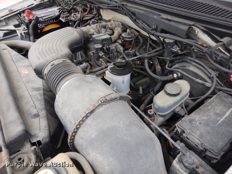 image for item GG9090 2003 Ford F150 SuperCab pickup truck