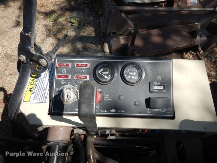 image for item GG9221 2010 Grasshopper 930D ZTR lawn mower