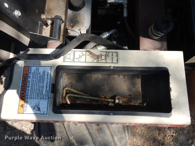 image for item GG9221 2010 Grasshopper 930D ZTR lawn mower