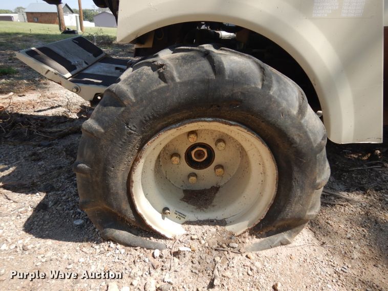 image for item GG9221 2010 Grasshopper 930D ZTR lawn mower