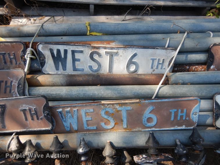 image for item GG9222 Road safety equipment