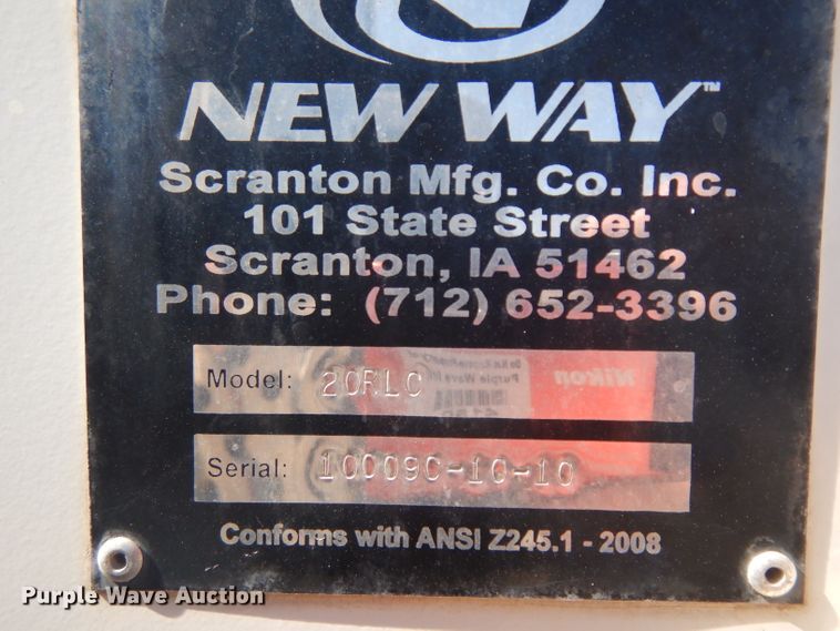 image for item GI9301 2008 Crane Carrier Low Entry refuse truck