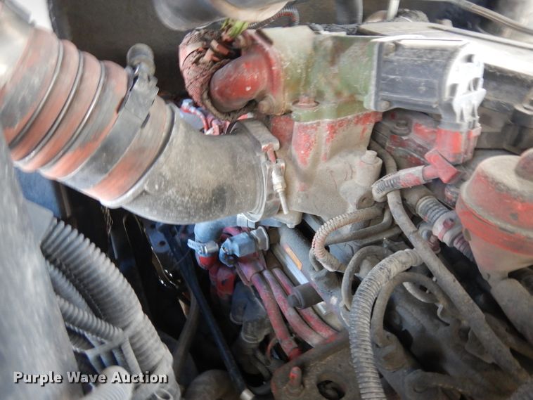 image for item GI9301 2008 Crane Carrier Low Entry refuse truck