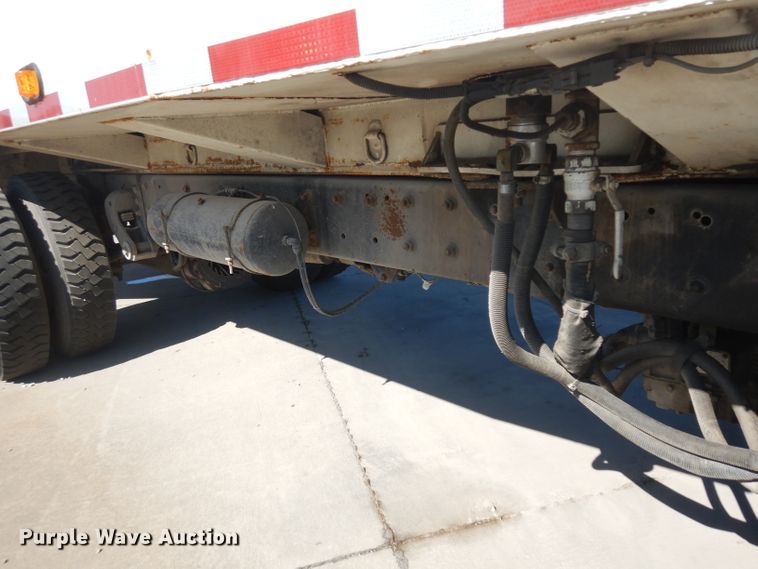 image for item GI9301 2008 Crane Carrier Low Entry refuse truck