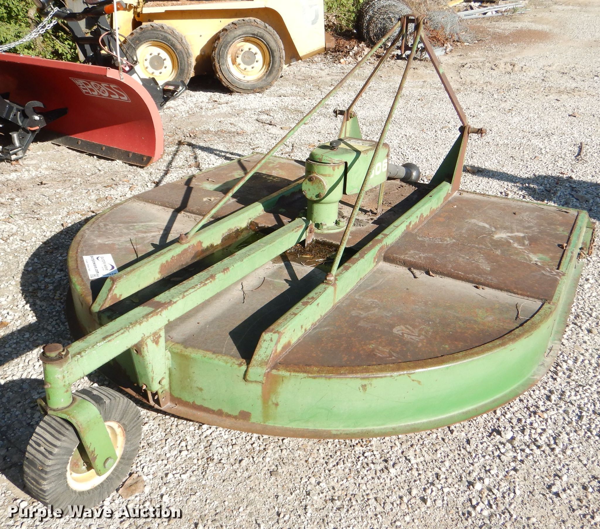 John Deere 606 rotary mower in Emporia, KS Item DI2574 sold Purple Wave