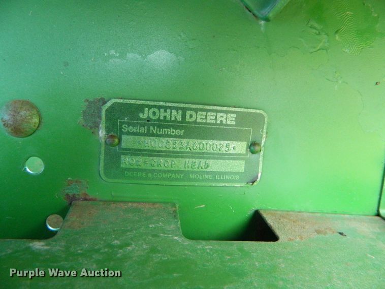 image for item DB4985 1983 John Deere 853A all-crop head