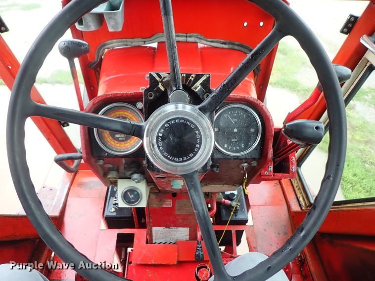 image for item DB7675 1967 Farmall 806 tractor
