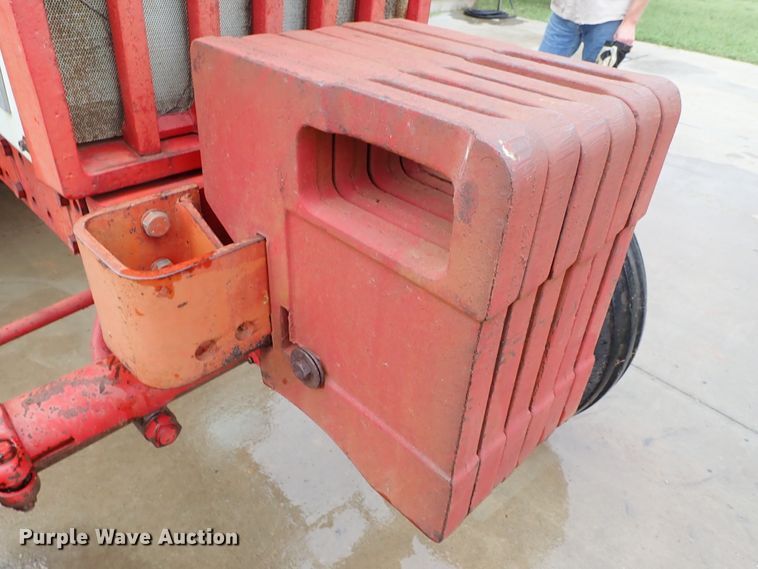 image for item DB7675 1967 Farmall 806 tractor