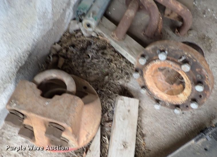 image for item DB7675 1967 Farmall 806 tractor