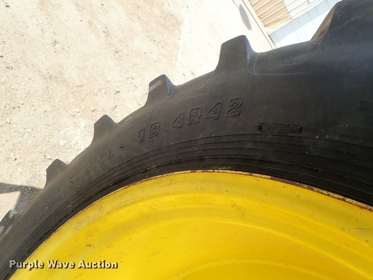 image for item DB7686 1990 John Deere 9600 combine