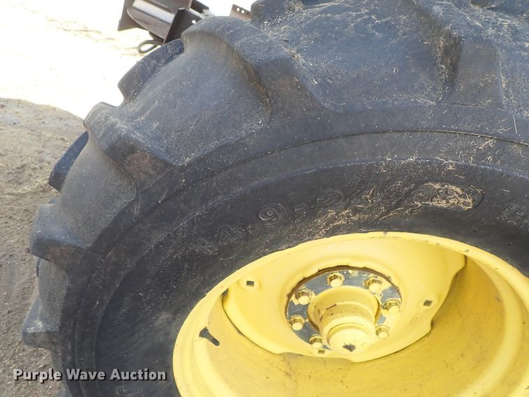 image for item DB7686 1990 John Deere 9600 combine