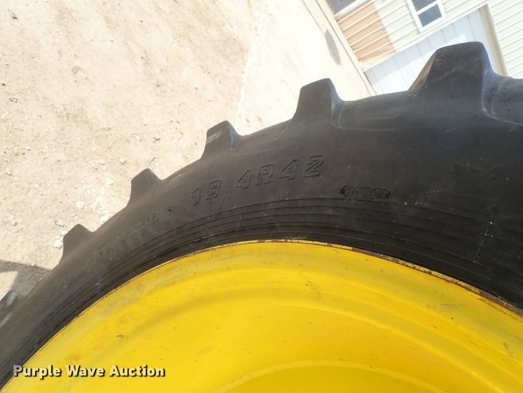 image for item DB7686 1990 John Deere 9600 combine