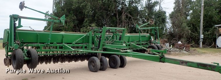 image for item DB7705 Great Plains Solid Stand 30 grain drill